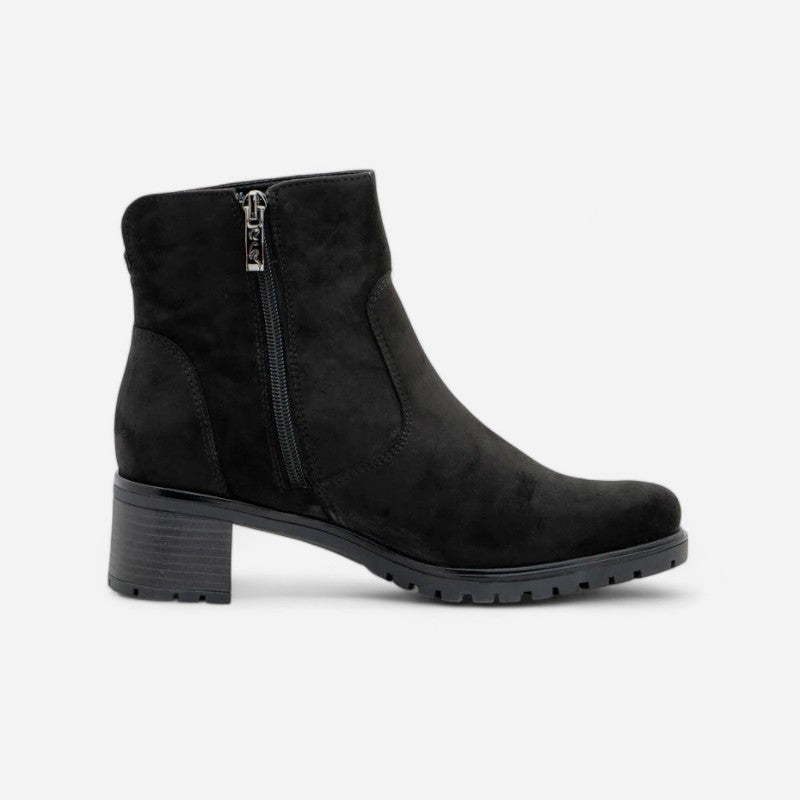 Roselle Black Hydro-Microsuede